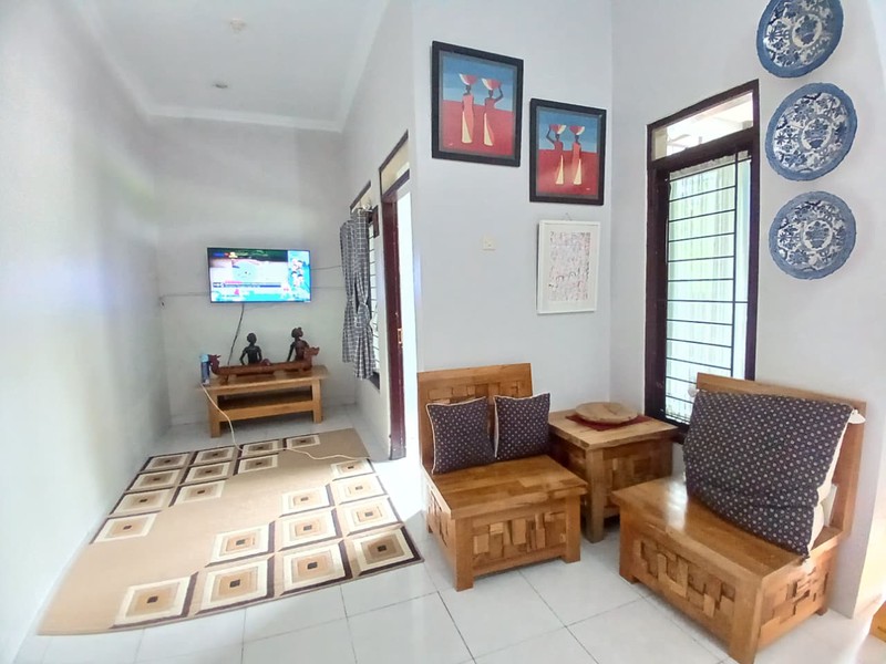 Disewakan Rumah Fully Furnish Nyaman, Asri, Dan Dekat Kampus Di Sariharjo, Ngaglik.