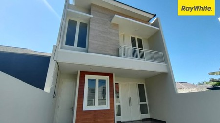 Dijual Rumah 2 lantai di Gayung Kebonsari Surabaya