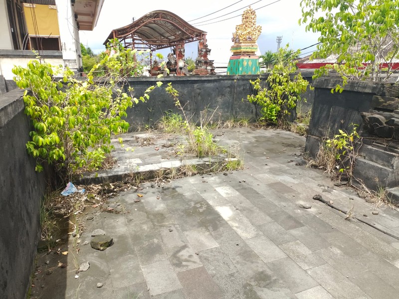 Land Freehold Main Road Kerobokan Bali