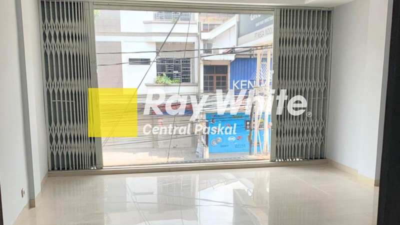 Ruang Usaha di Mainroad Cikawao Kota Bandung