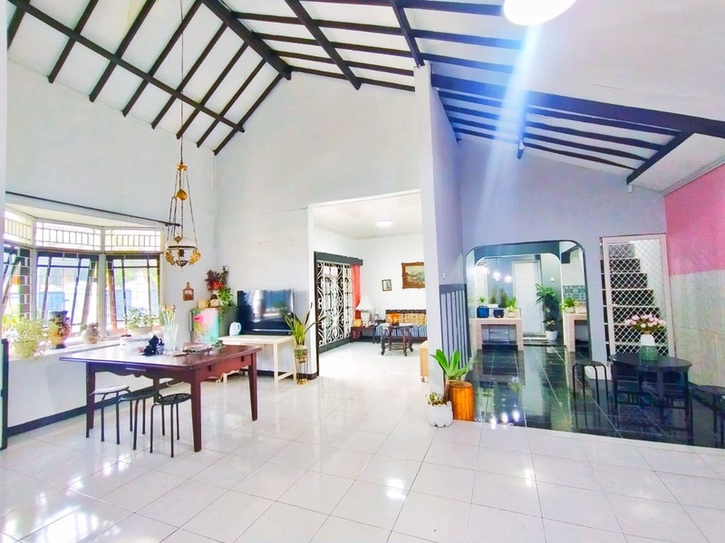 Dijual Rumah  Taman Shangrila Indah 1 Petukangan Selatan Jakarta Selatan 