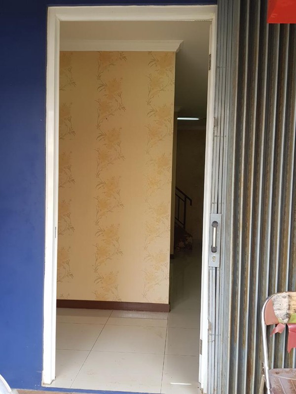 Ruko siap pakai daerah Komersial, Ramai & Strategis