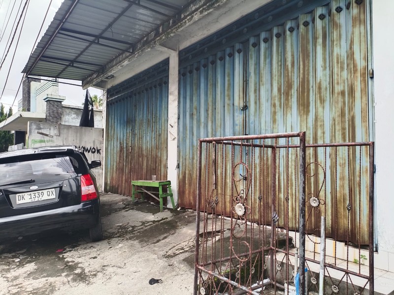 Land Freehold Main Road Kerobokan Bali