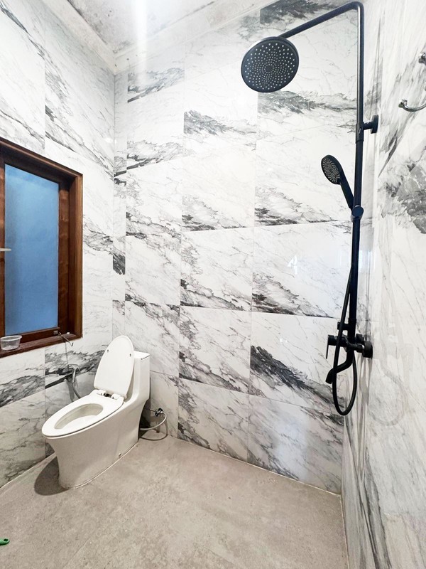 Rumah Minimalis 4 Lantai, Bagus, siap huni di Tanah Kusir