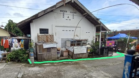 Tanah Bonus Bangunan Lokasi Strategis Dekat Westlake Resto - Sleman 