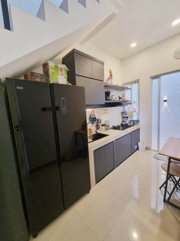 Rumah Minimalis, dalam Cluster keamanan 24 Jam dekat BXC