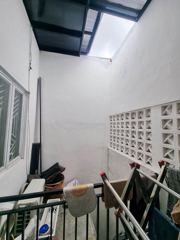 Rumah Minimalis, dalam Cluster keamanan 24 Jam dekat BXC