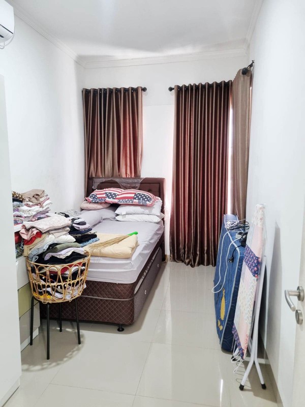 Rumah Minimalis, dalam Cluster keamanan 24 Jam dekat BXC