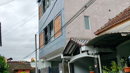 Dijual Rumah Kost Ekslusif di Gejayan, Dekat Amplaz