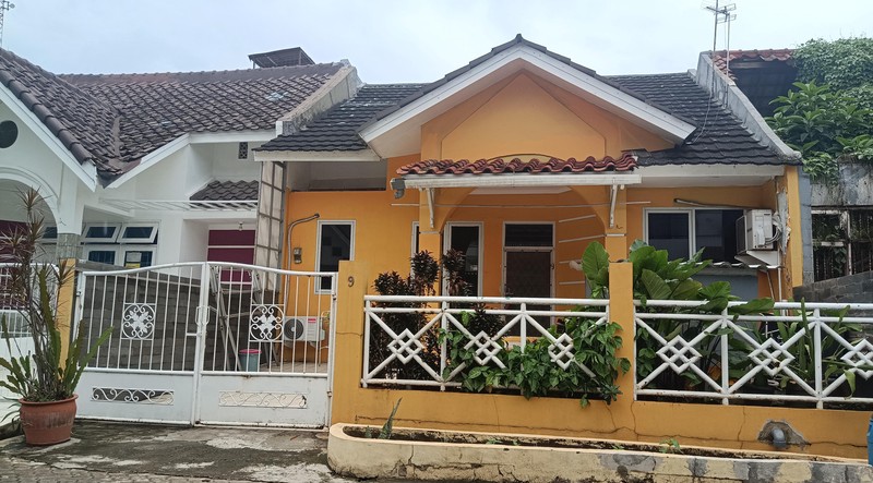 Dijual Rumah Lokasi Strategis, Siap Huni, Lippo Karawaci Barat.