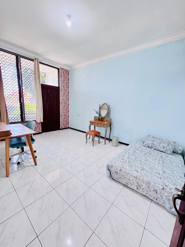 Dijual Rumah Dharmahusada Indah Utara Surabaya Timur