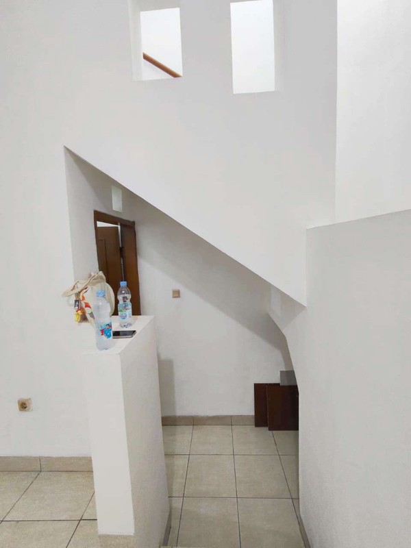 Rumah 2 Lantai Unfurnished di dekat Halte Trans Jakarta Puri Beta. Cluster Cempaka Puri Beta 2, Larangan