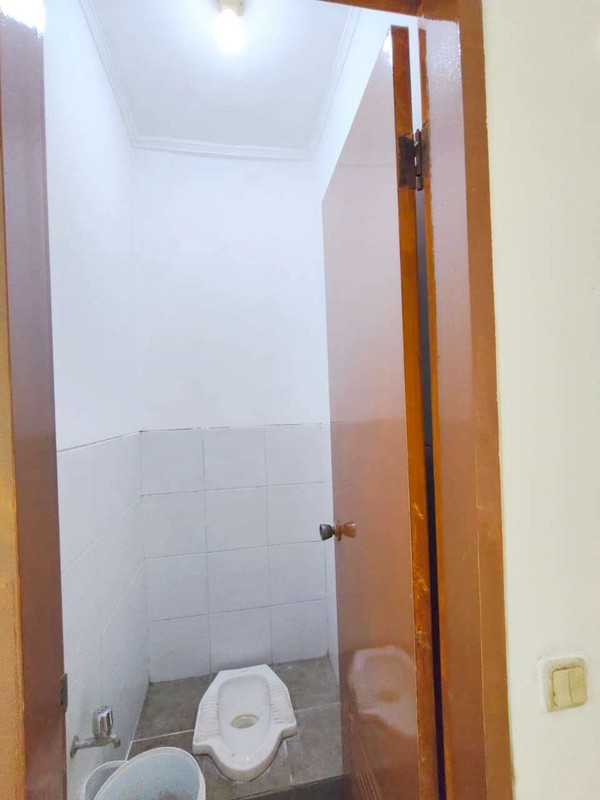 Rumah 2 Lantai Unfurnished di dekat Halte Trans Jakarta Puri Beta. Cluster Cempaka Puri Beta 2, Larangan