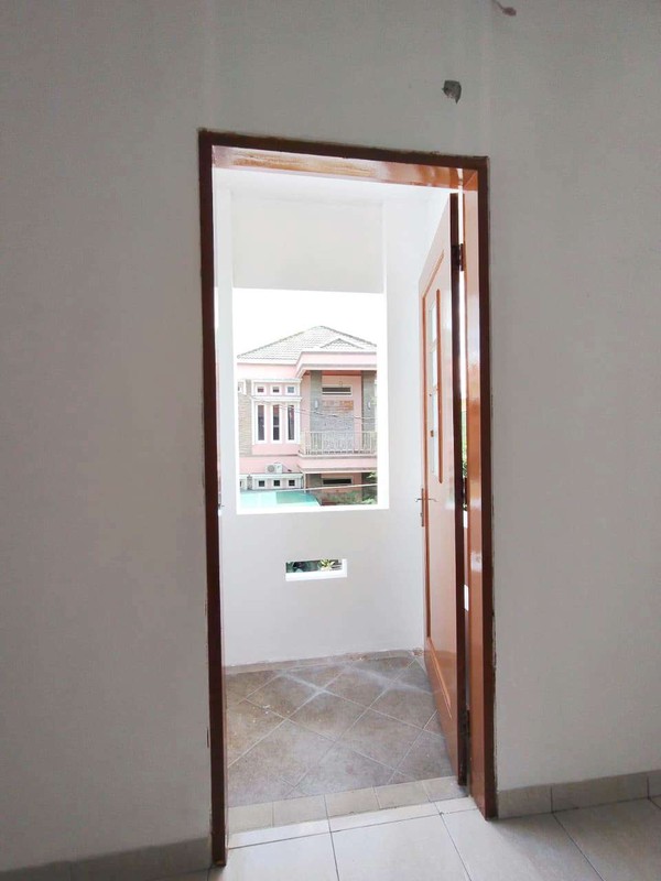 Rumah 2 Lantai Unfurnished di dekat Halte Trans Jakarta Puri Beta. Cluster Cempaka Puri Beta 2, Larangan