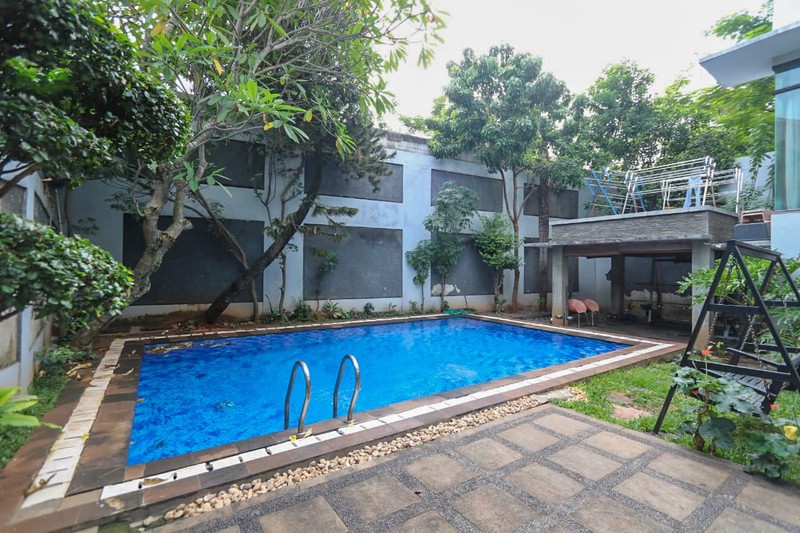 Rumah Mewah Cilandak dekat Jagakarsa, Kemang Pondok Indah, Cipete