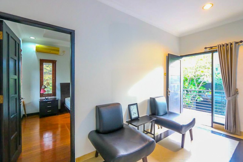 Rumah Mewah Cilandak dekat Jagakarsa, Kemang Pondok Indah, Cipete