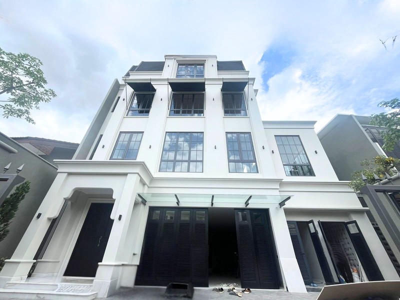 Rumah Brand New di Kebayoran Baru Jaksel