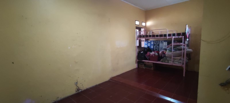 Rumah Luas Siap Huni Strategis Jalan Akses Mobil di Kramat Jati, Jaktim, Hunian Nyaman untuk Keluarga Besar