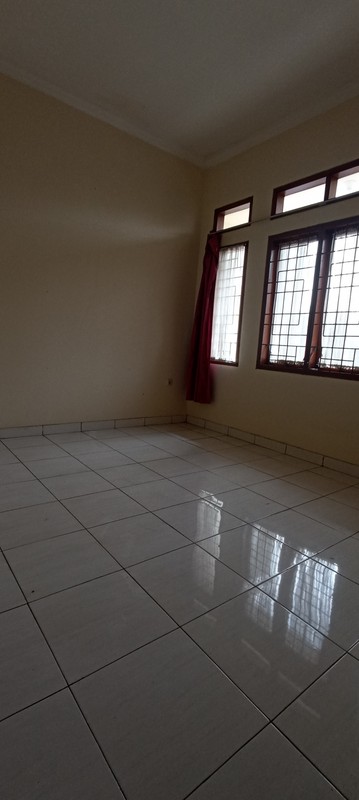 Rumah Tengah Kota Dekat Dengan Alun Alun Kota Bandung