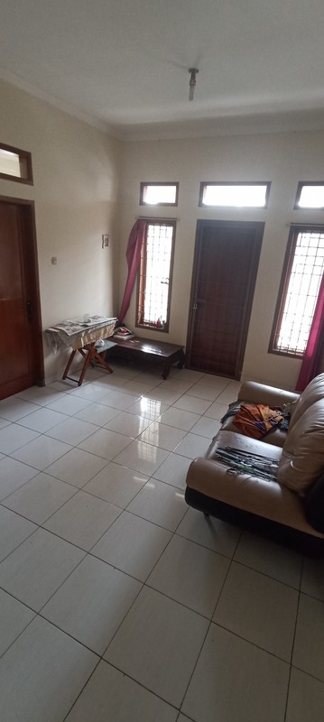 Rumah Tengah Kota Dekat Dengan Alun Alun Kota Bandung