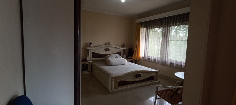 Rumah Mewah Sayap Pasteur dengan Backyard luas depan belakang