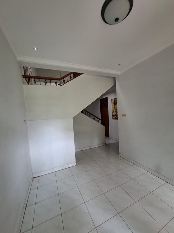 DIJUAL RUMAH SIAP HUNI DI PERUMAHAN NYAMAN DAN ELIT DI CINERE