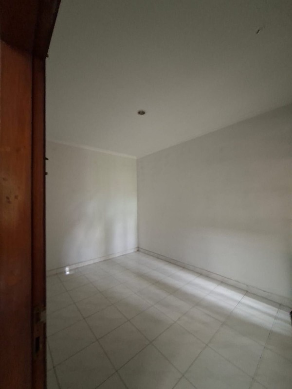 DIJUAL RUMAH SIAP HUNI DI PERUMAHAN NYAMAN DAN ELIT DI CINERE