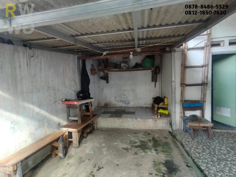 Dijual Rumahdi Setu Bekasi Timur Belakang Grand Wisata - Strategis,  Cocok untuk Investasi