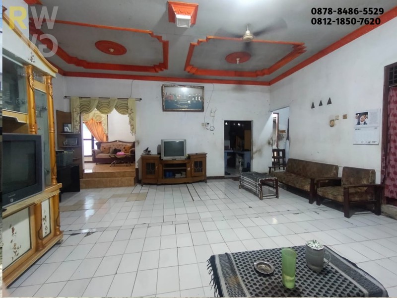 Dijual Rumahdi Setu Bekasi Timur Belakang Grand Wisata - Strategis,  Cocok untuk Investasi