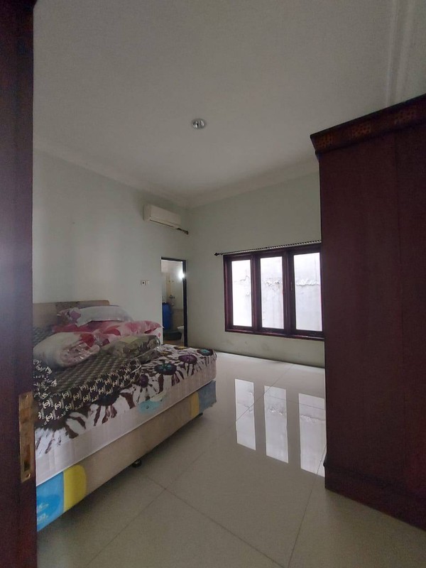 Dijual Rumah Nyaman dan Siap Huni di Darmo Permai Selatan Surabaya