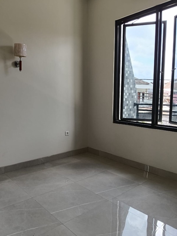 Dijual Rumah Baru di Bumi Bintaro Permai 