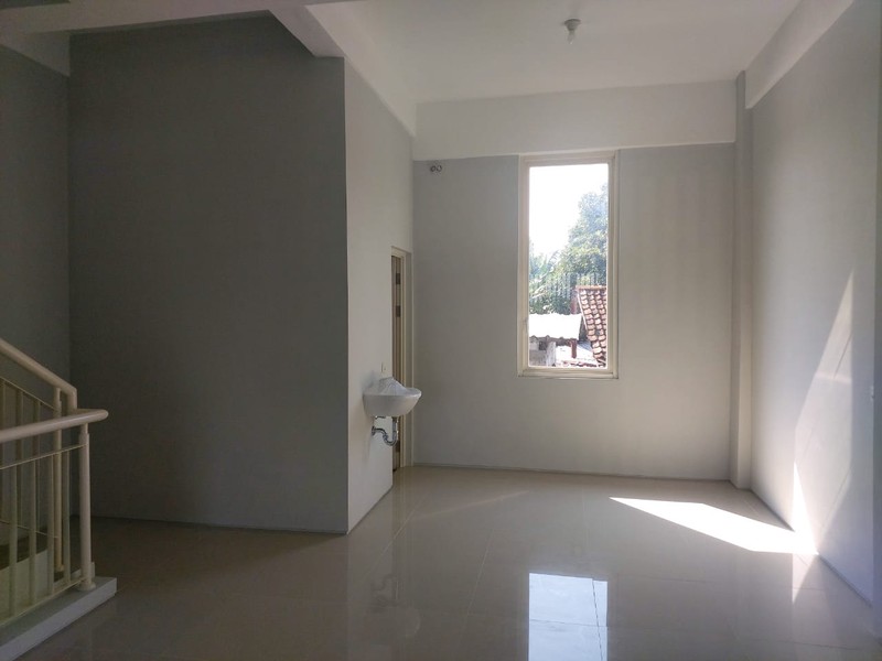 DISEWAKAN RUKO SIAP PAKAI DI NORTH JUNCTION CITRALAND SURABAYA BARAT