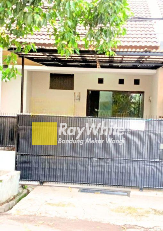 Rumah Siap Huni di Mainroad Batununggal Bandung