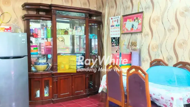 Rumah STRATEGIS di Sayap Tol Buah Batu Bandung