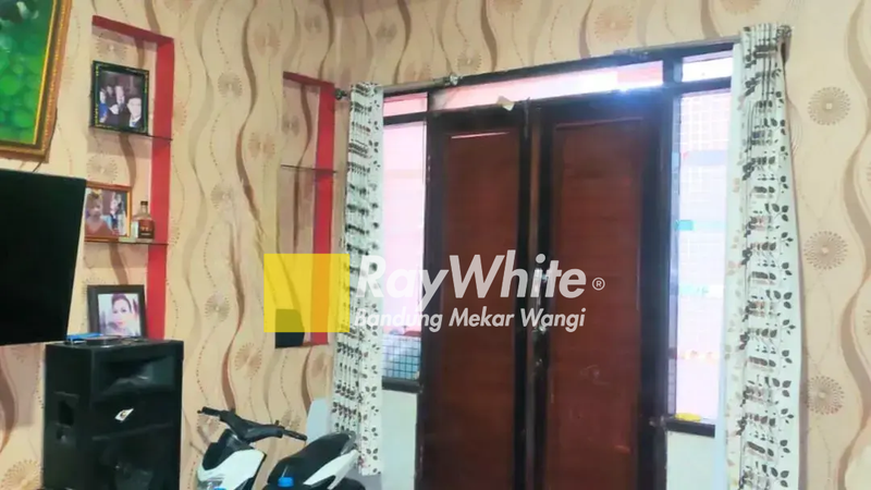 Rumah STRATEGIS di Sayap Tol Buah Batu Bandung