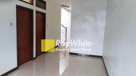 Ruko Bagus Mainroad Cikutra, Bandung 3 Lantai