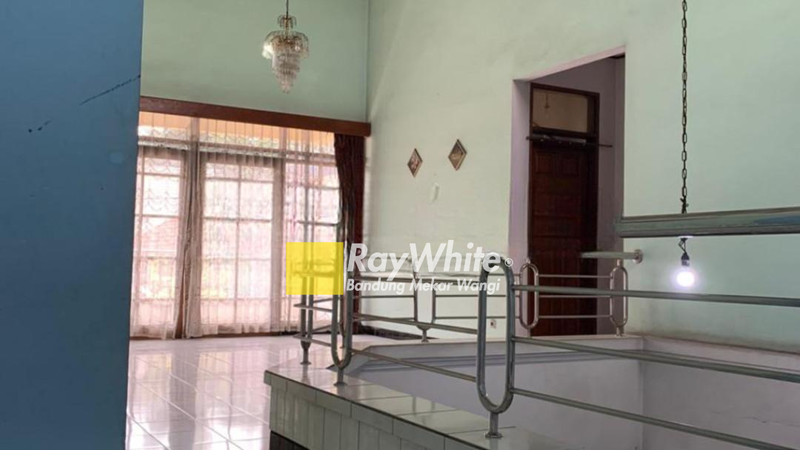 Rumah Bagus Unfurnished SHM Muara Baru, Bandung