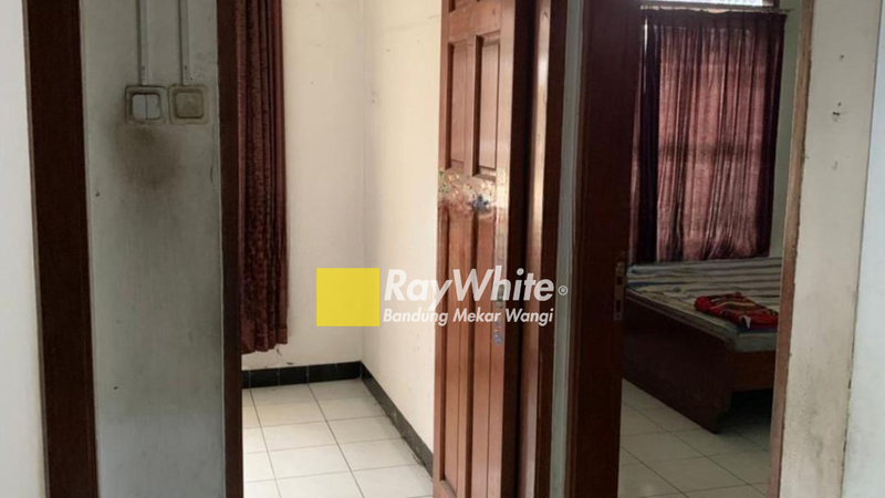 Rumah Bagus Unfurnished SHM Muara Baru, Bandung