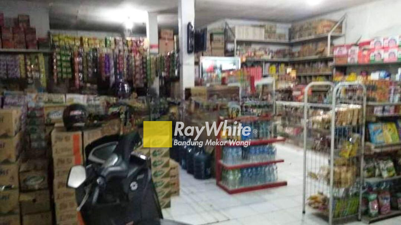 Rumah dan Ruko Unfurnished SHM Tanjungsari, Sumedang