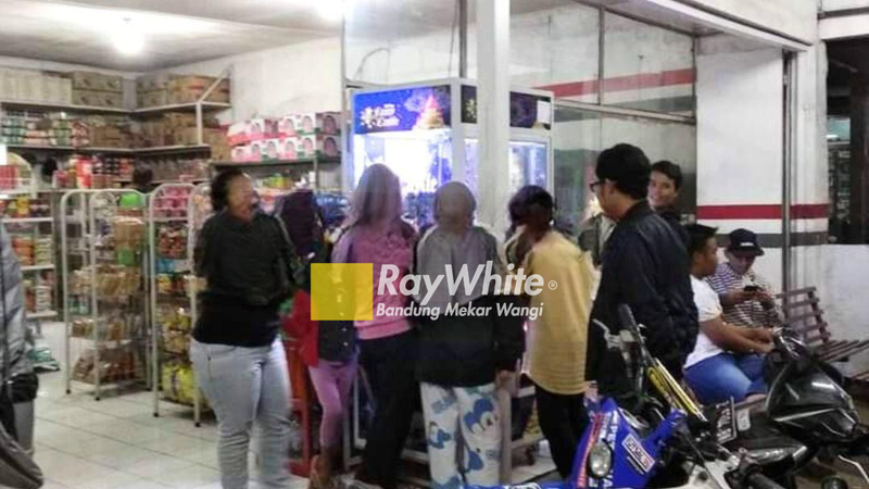 Rumah dan Ruko Unfurnished SHM Tanjungsari, Sumedang