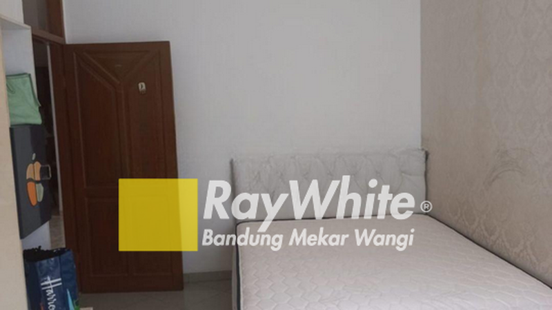 Rumah Bagus Unfurnished SHM Arcamanik, Bandung