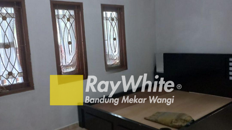 Rumah Bagus Unfurnished SHM Arcamanik, Bandung