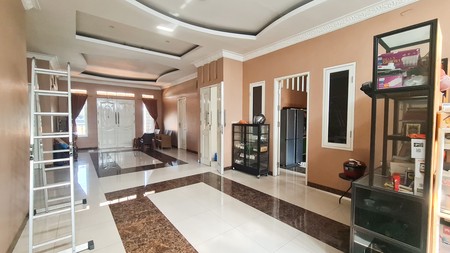 Ruko Luas dan Kokoh Konstruksi Baja di Rawa Mulya, Bekasi dekat Grand Wisata, Mutiara Gading, Mustika Jaya