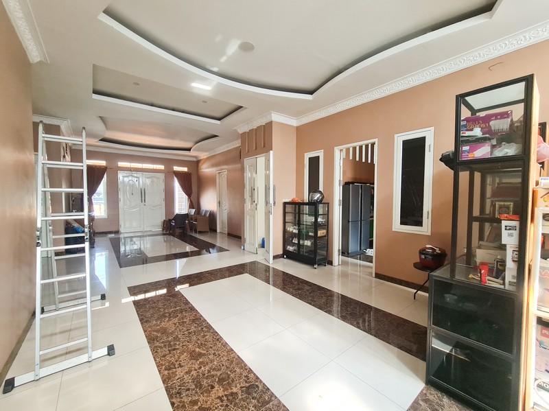 Ruko Luas dan Kokoh Konstruksi Baja di Rawa Mulya, Bekasi dekat Grand Wisata, Mutiara Gading, Mustika Jaya