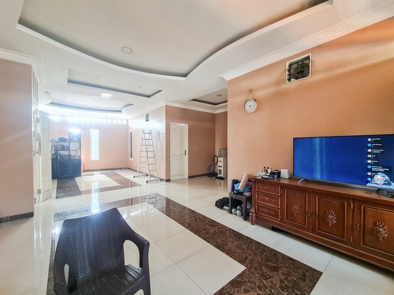 Ruko Luas dan Kokoh Konstruksi Baja di Rawa Mulya, Bekasi dekat Grand Wisata, Mutiara Gading, Mustika Jaya