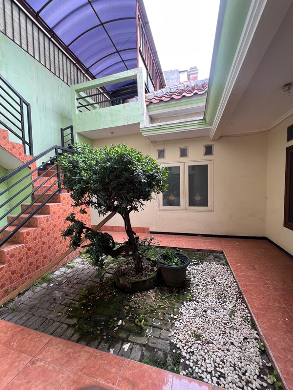 Dijual Rumah Griya Kencana Asri Rungkut Surabaya Timur Nyaman Siap Huni