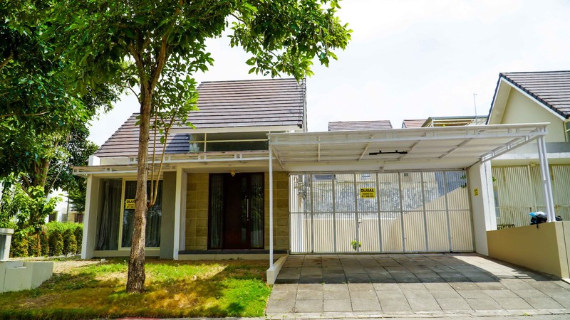 Dijual Cepat! Rumah Mewah Siap Huni di Dalam Perum, Gamping, Sleman.