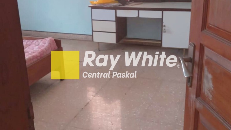 Rumah 2 Lantai di Mainroad Sumedang 