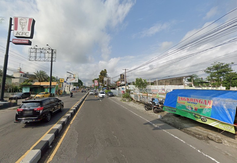 Tanah 4.000 Meter Persegi DI Kawasan Bisnis Jl Magelang Km 5 Dekat JCM dan Jombor