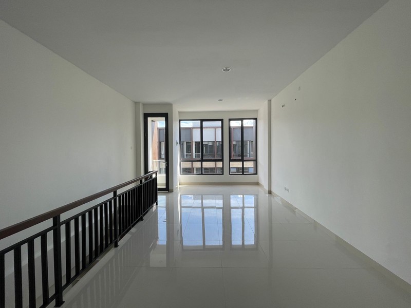 RUKO NORTHRIDGE @BSD